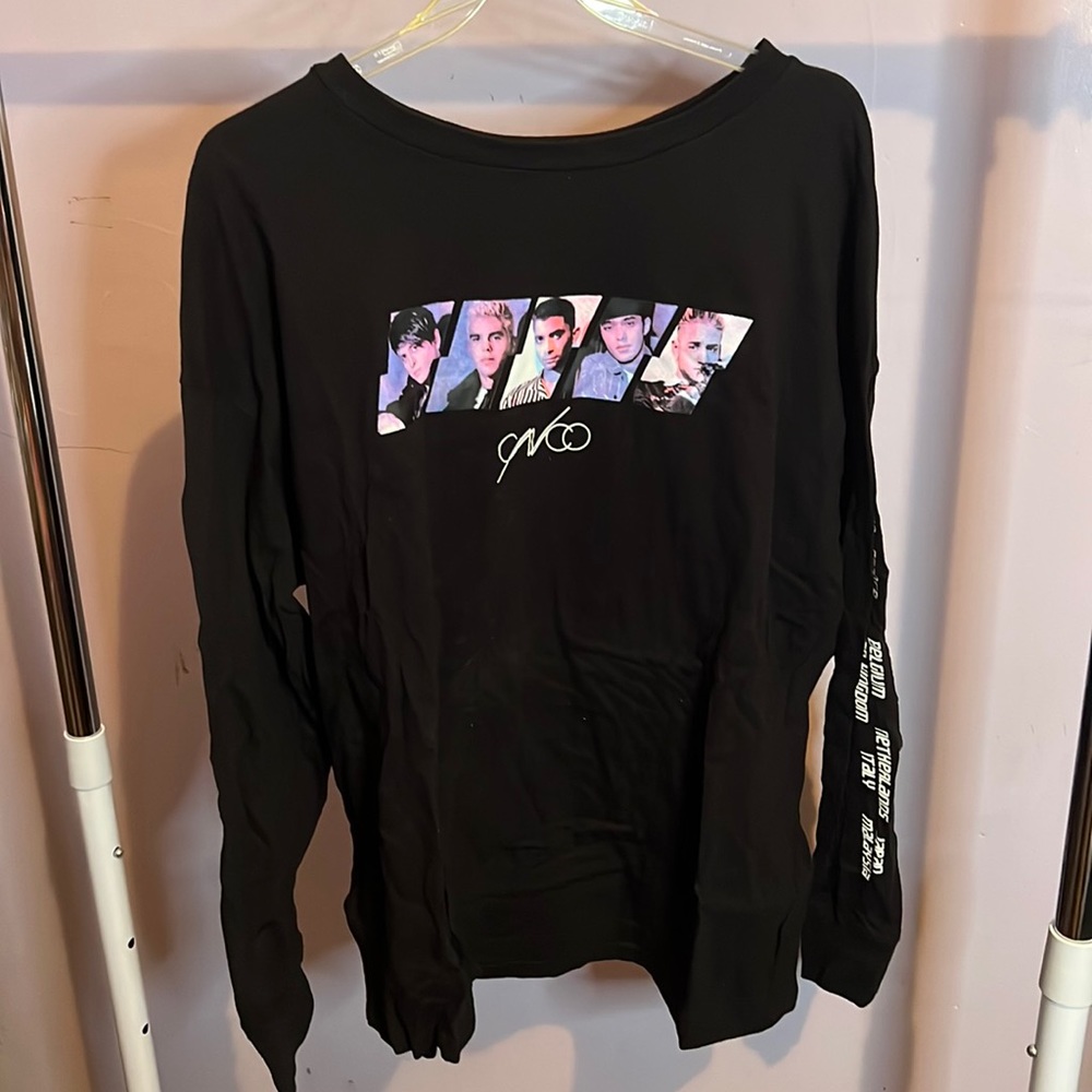 Cnco band tee
